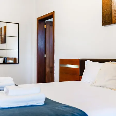 Guestready - Yellow House In The Mountain ゲストハウス 3*