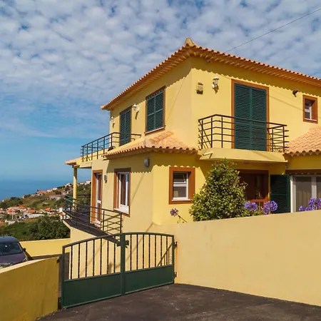 Guestready - Yellow House In The Mountain Pensjonat