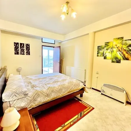 Guestready - Yellow House In The Mountain Гостевой дом Понта-ду-Сол