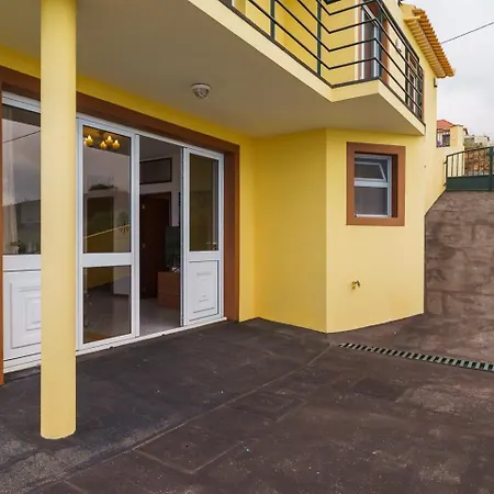 Guestready - Yellow House In The Mountain Ponta do Sol (Madeira)