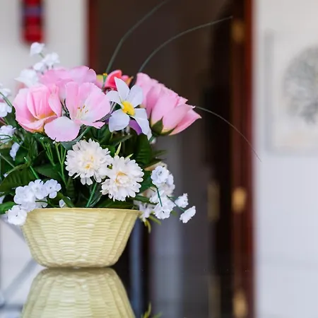 Guestready - Yellow House In The Mountain Гостевой дом