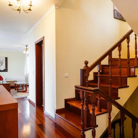 Guestready - Yellow House In The Mountain 招待所 *