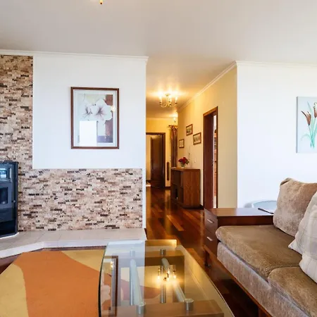 Guestready - Yellow House In The Mountain 3* Понта-ду-Сол