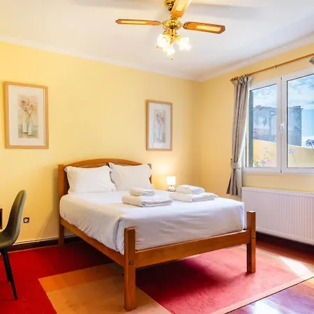 Guestready - Yellow House In The Mountain Понта-ду-Сол