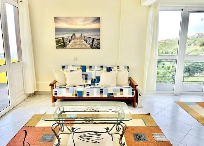 Guestready - Yellow House In The Mountain 蓬他达维托亚