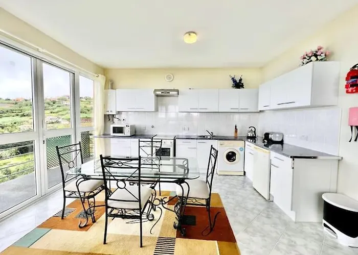 Guestready - Yellow House In The Mountain 招待所