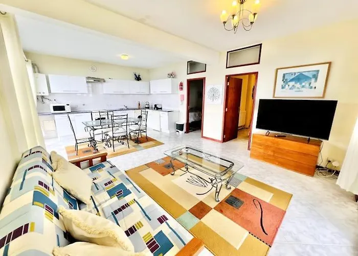 Guestready - Yellow House In The Mountain 3*