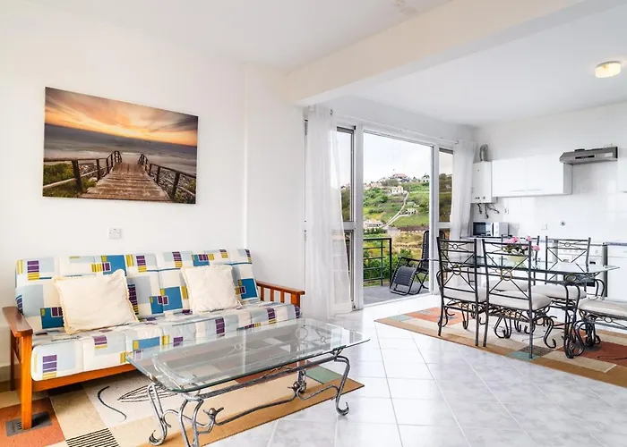 招待所 Guestready - Yellow House In The Mountain 蓬他达维托亚