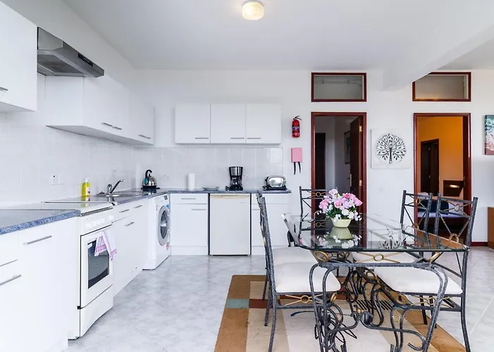 Guestready - Yellow House In The Mountain 3*