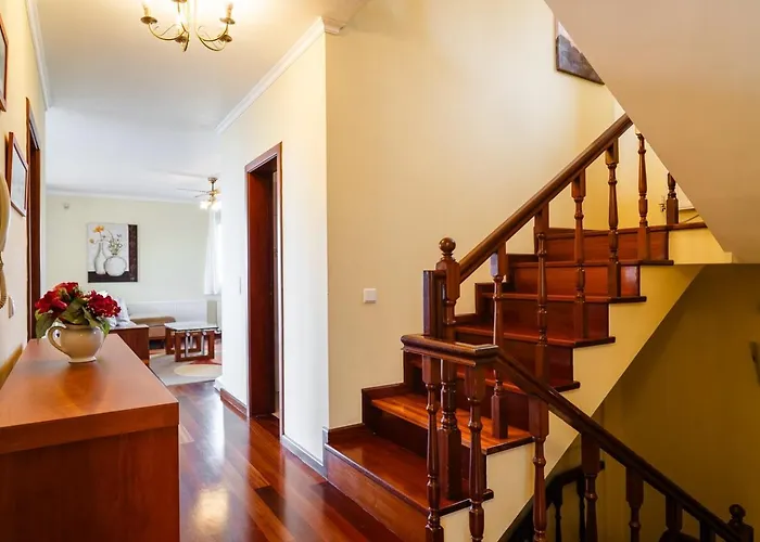 Guestready - Yellow House In The Mountain 招待所 3*