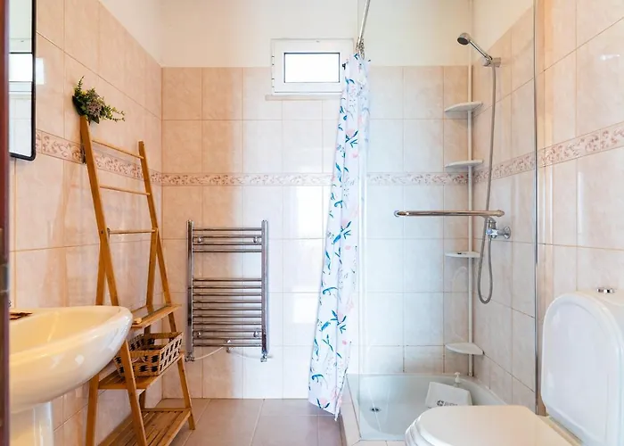 Guestready - Yellow House In The Mountain 3* 蓬他达维托亚