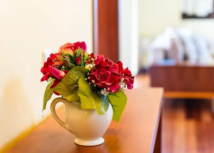 招待所 Guestready - Yellow House In The Mountain 蓬他达维托亚