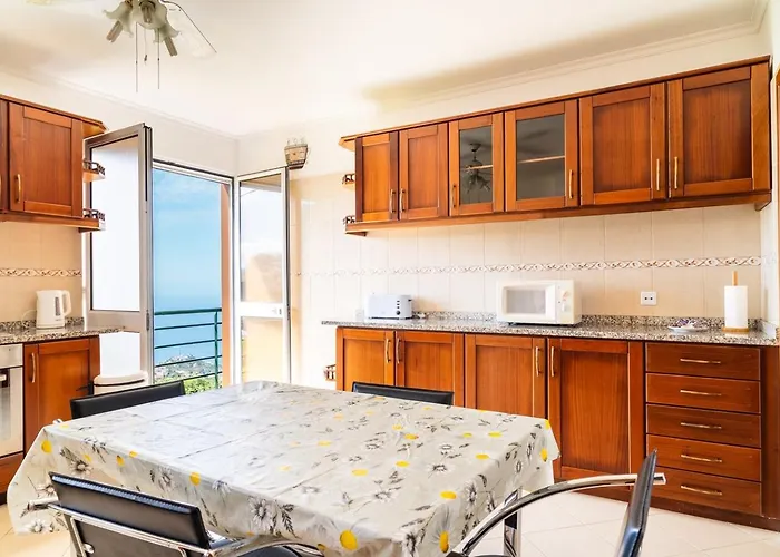 招待所 Guestready - Yellow House In The Mountain 3*