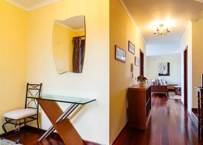 Guestready - Yellow House In The Mountain 招待所 3*