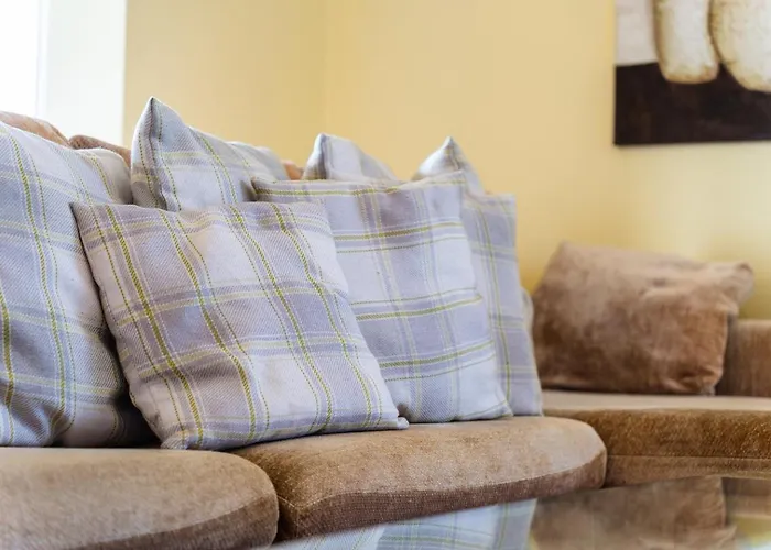 Guestready - Yellow House In The Mountain 3*