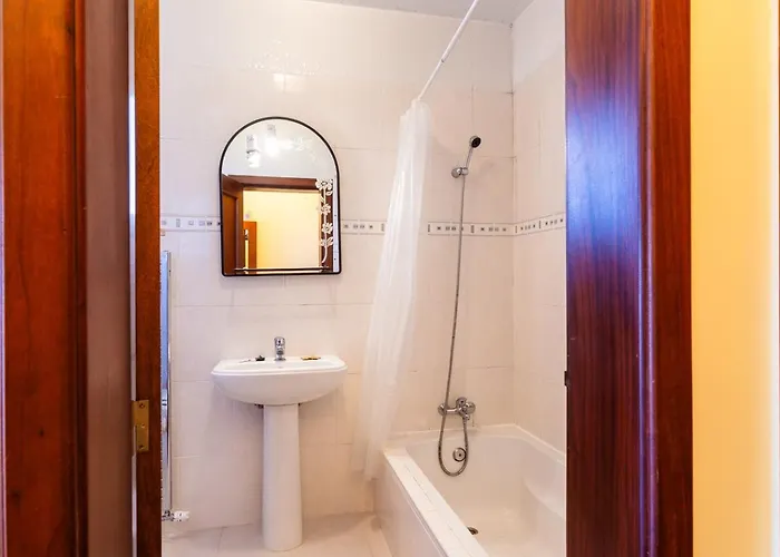 招待所 Guestready - Yellow House In The Mountain 3*